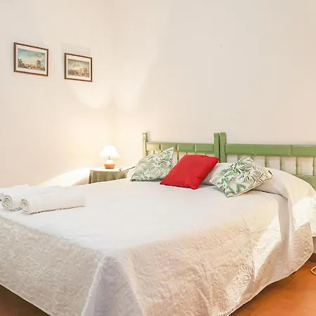 Cozy In With Swimming Pool Holiday home *